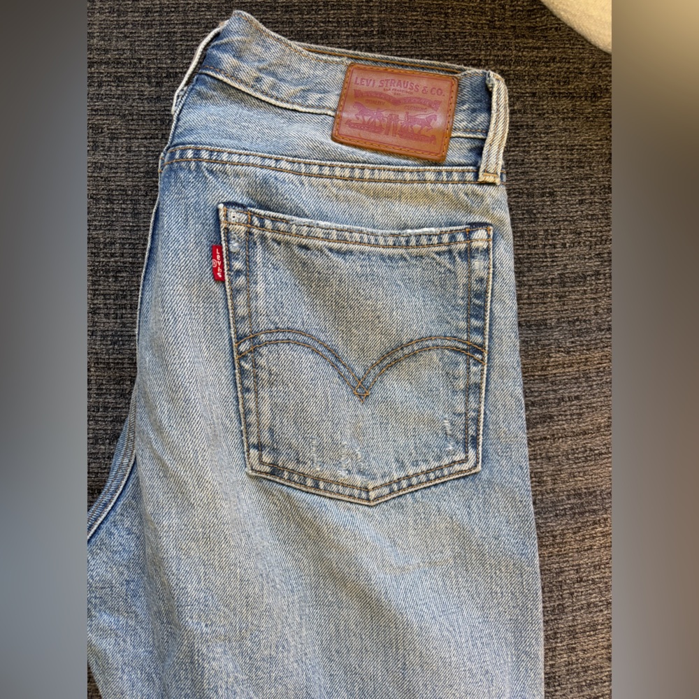 Levi's Vintage Women's Denim Blue Relaxed Jeans